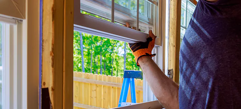 >Bay Window Curtain Rail Track in Winter Garden, FL