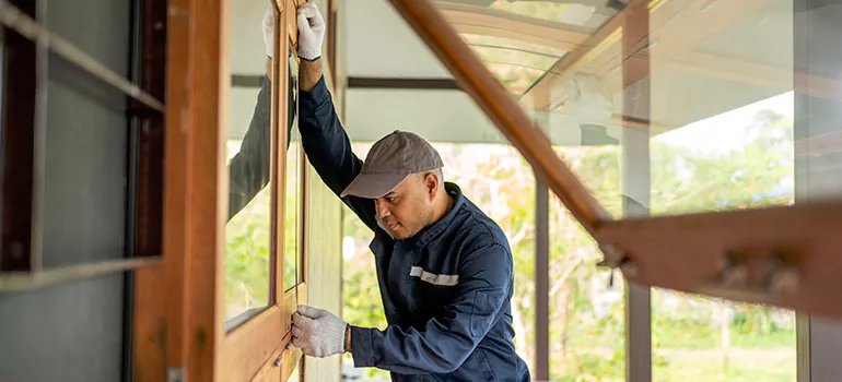 Double Hung Vinyl Window Sash Replacement in Winter Garden, FL